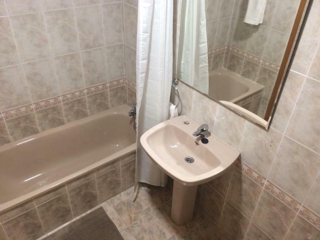 Amplio Y Comodo Apartamento Con Parking Lägenhet Valencia Exteriör bild