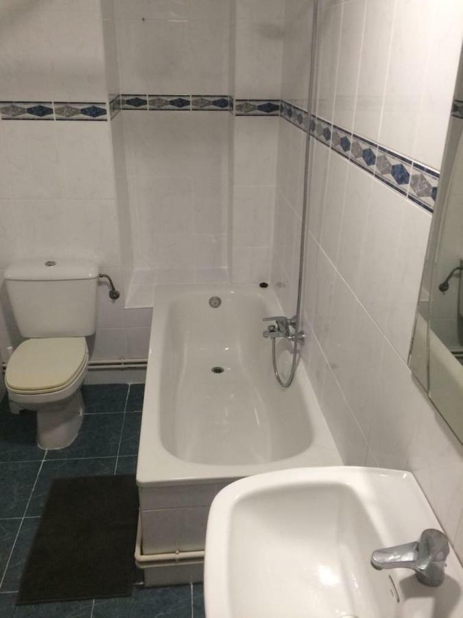 Amplio Y Comodo Apartamento Con Parking Lägenhet Valencia Exteriör bild